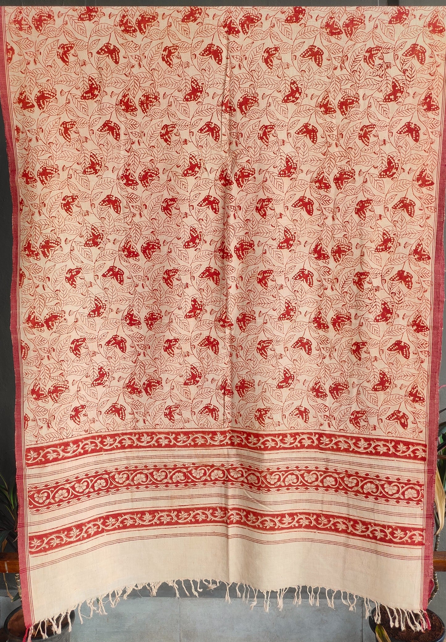 KALAMKARI DUPATTA : ALIZARIN RED : BEIGE