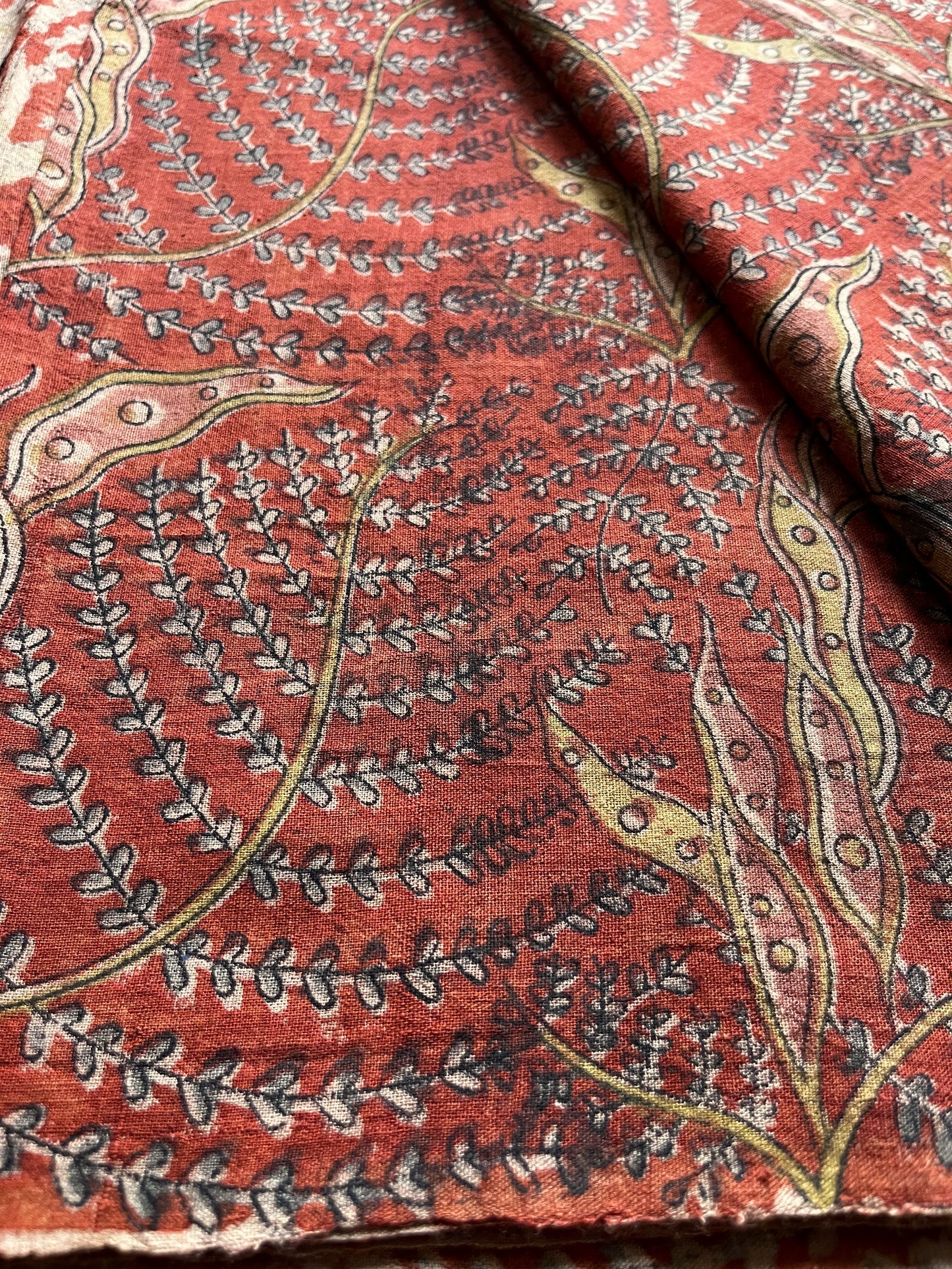 KALAMKARI : ALIZARIN RED : ANAR YELLOW : OLIVE GREEN