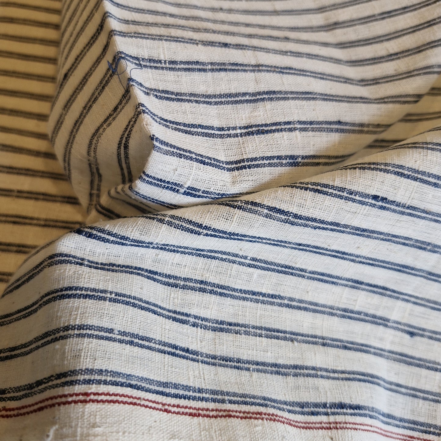 ORGANIC GEOMETRIC FABRIC : KORA:INDIGO