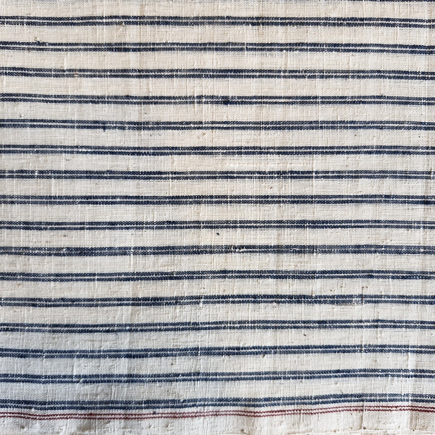 ORGANIC GEOMETRIC FABRIC : KORA:INDIGO