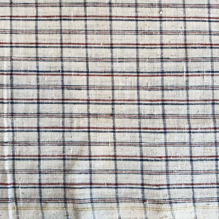 ORGANIC GEOMETRIC FABRIC: ALIZARIN RED:KORA :INDIGO