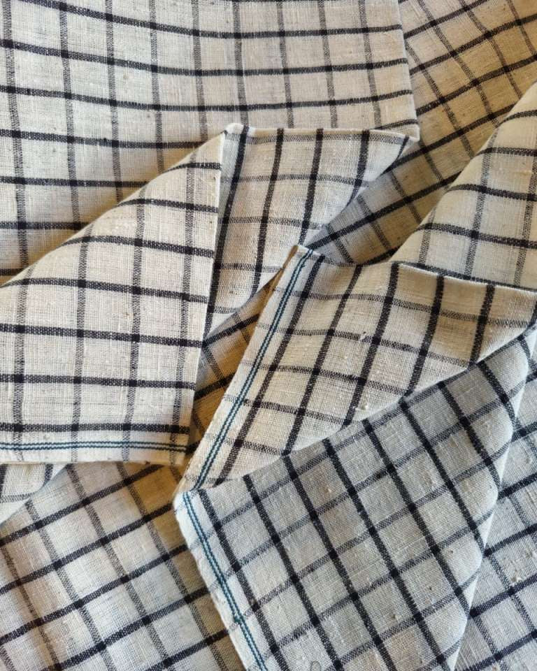 ORGANIC GEOMETRIC FABRIC: BLACK: KORA