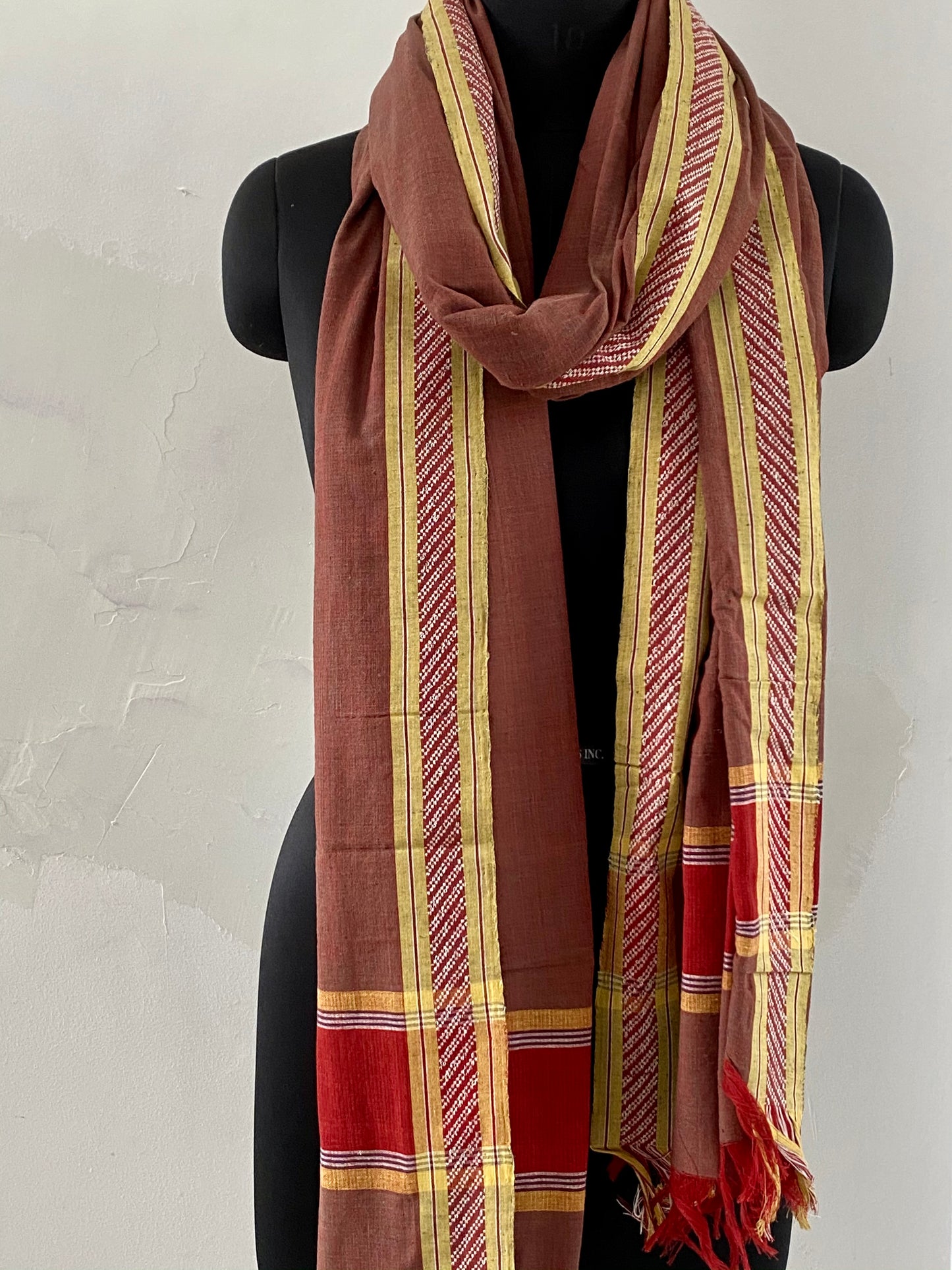 LIGHTWEIGHT CROSS COLOUR DUPATTA : KATHA BROWN : ANAR GREEN