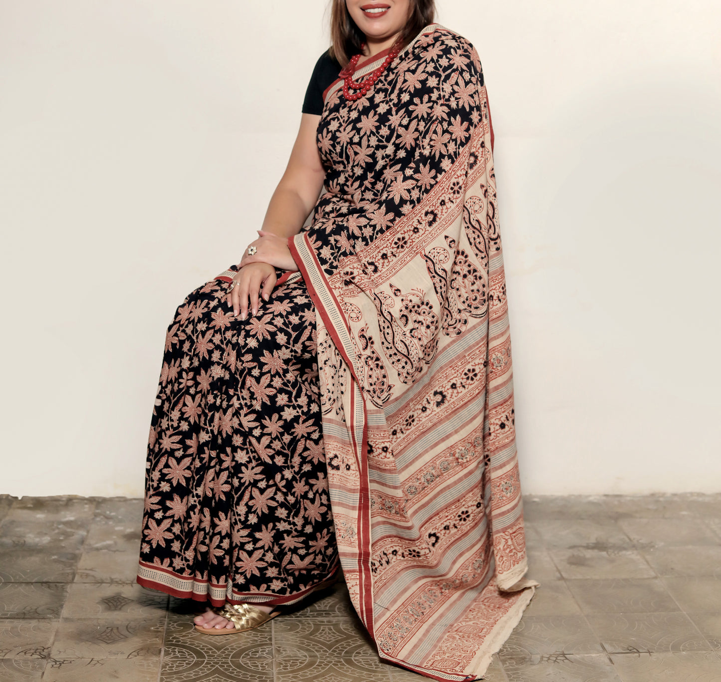 KALAMKARI SAREE : BLACK : ALIZARIN RED