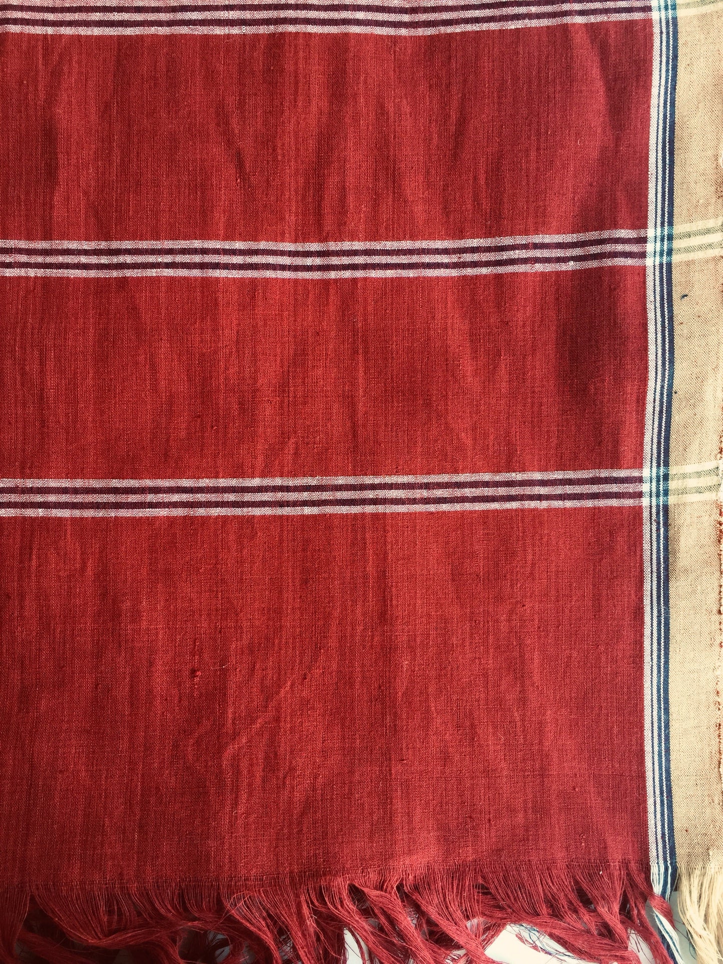SOLID DUPATTA : ALIZARIN RED