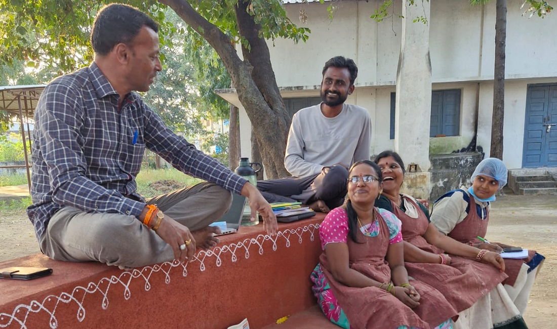 రెండు బృందాల సమన్వయంతో నాలుగు పనులు!