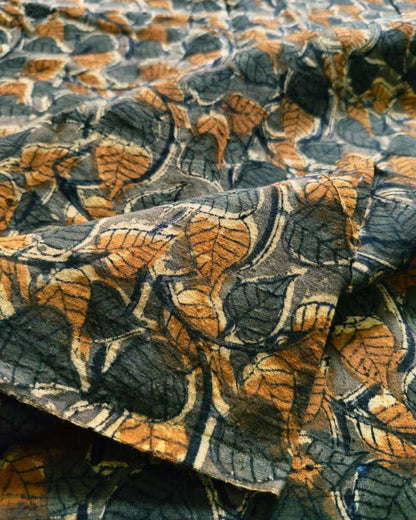 KALAMKARI : DARK MEHNDI GREEN : ORANGE: