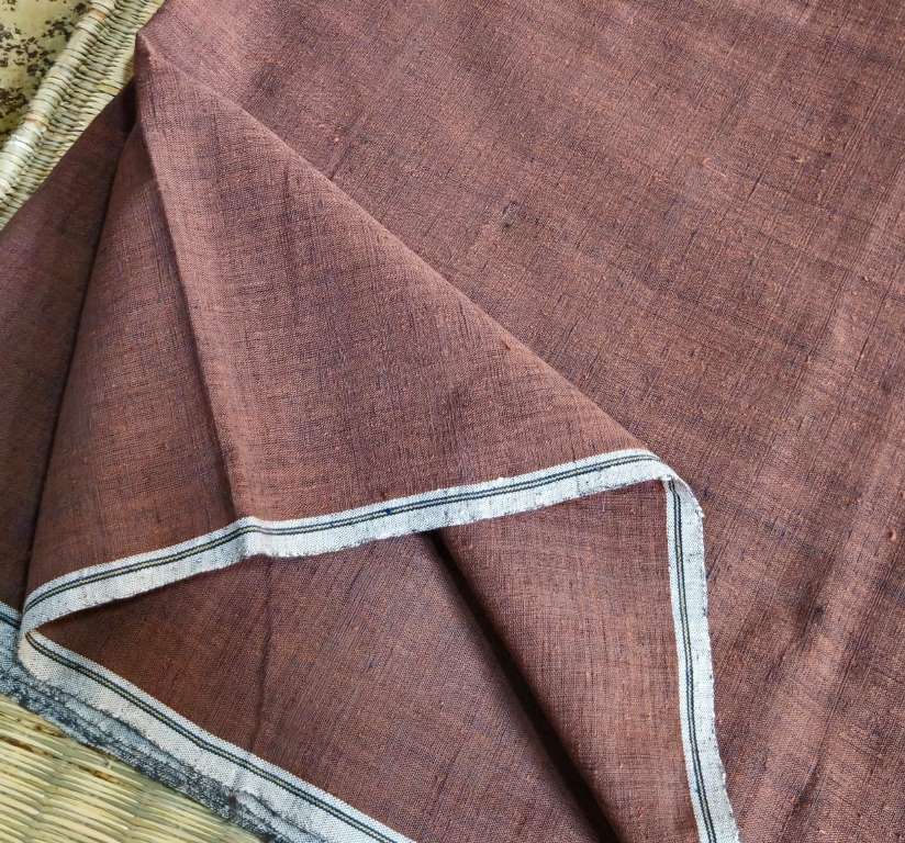 ORGANIC CROSS COLOUR FABRIC : KATHA BROWN : INDIGO
