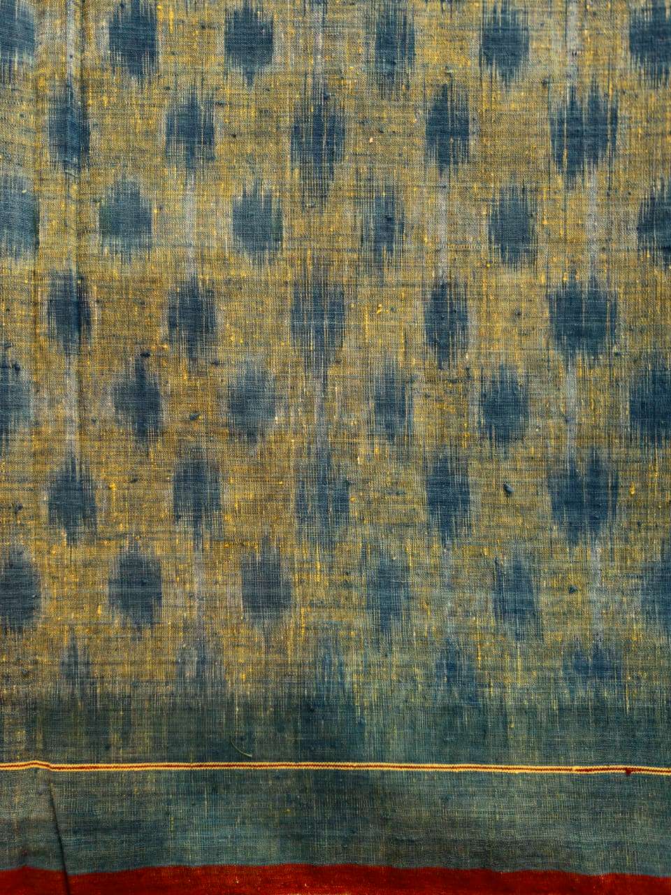 ORGANIC WEFT IKKATH  :LIGHT INDIGO :INDIGO : ANAR YELLOW