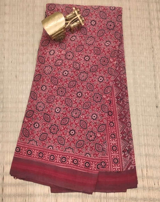 AJRAKH SAREE : ALIZARIN RED : BLACK