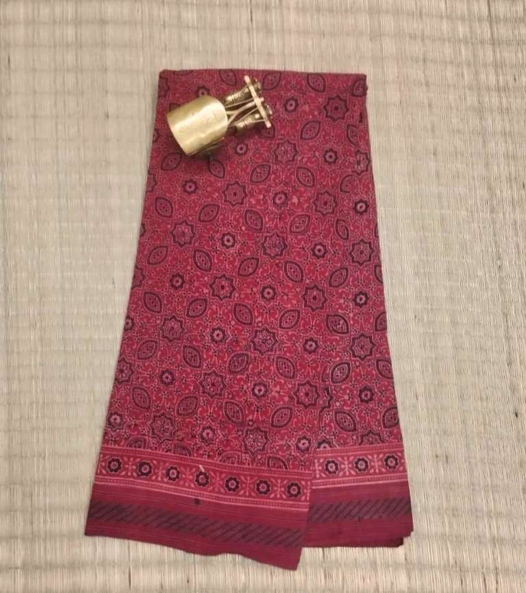 AJRAKH SAREE : ALIZARIN RED : BLACK