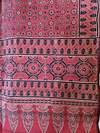 AJRAKH DUPATTA : ALIZARIN RED :BLACK