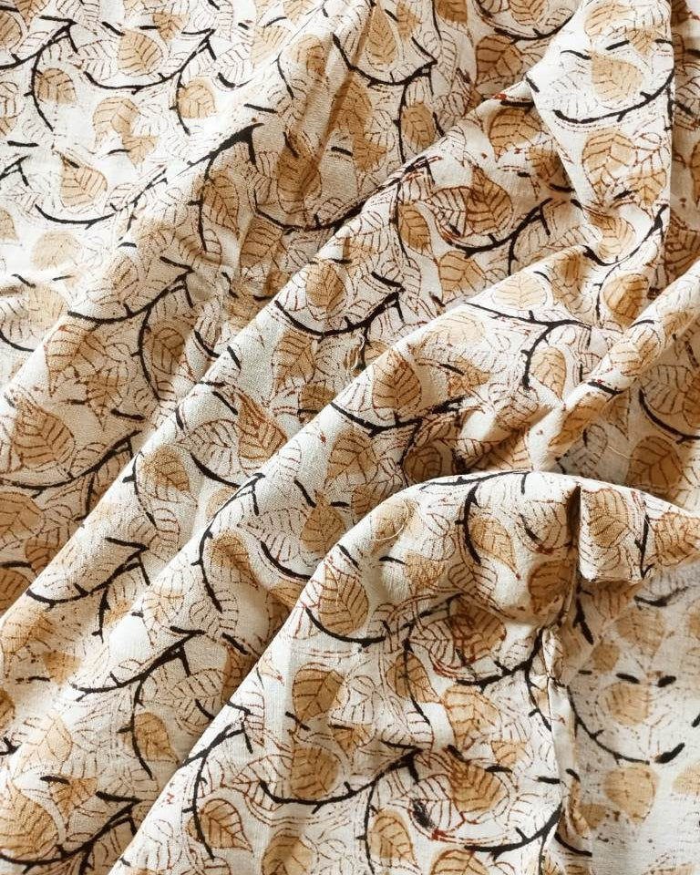 KALAMKARI :ANAR YELLOW :BLACK :ALIZARIN RED