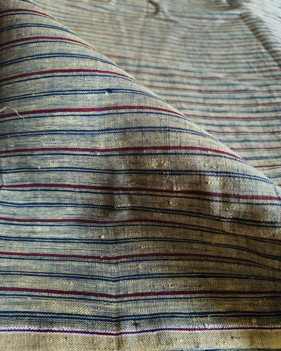 ORGANIC GEOMETRIC FABRIC:   INDIGO:KORA: ALIZARIN RED :ANAR