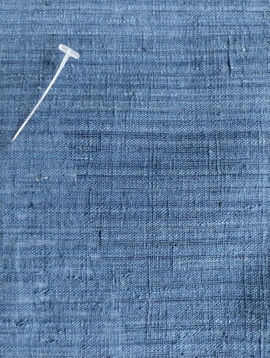 ORGANIC GEOMETRIC FABRIC : INDIGO BLUE DENT