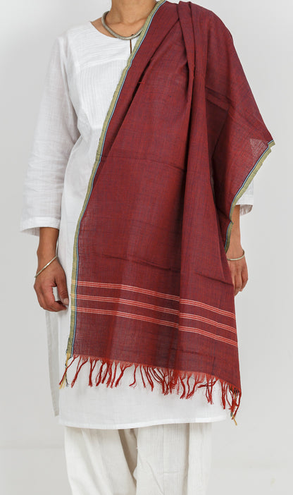 Malkha Natural Dyed Handlooms -CROSS COLOUR STOLE : ALIZARIN RED : DARK INDIGO
